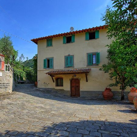Agriturismo Fattoria Celle ฟิลยีเน วัลดาร์โน ภายนอก รูปภาพ