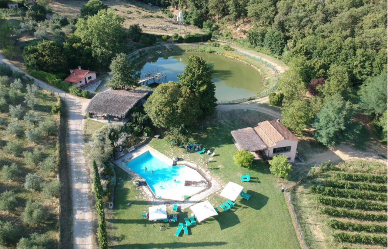 Agriturismo Fattoria Celle ฟิลยีเน วัลดาร์โน ภายนอก รูปภาพ