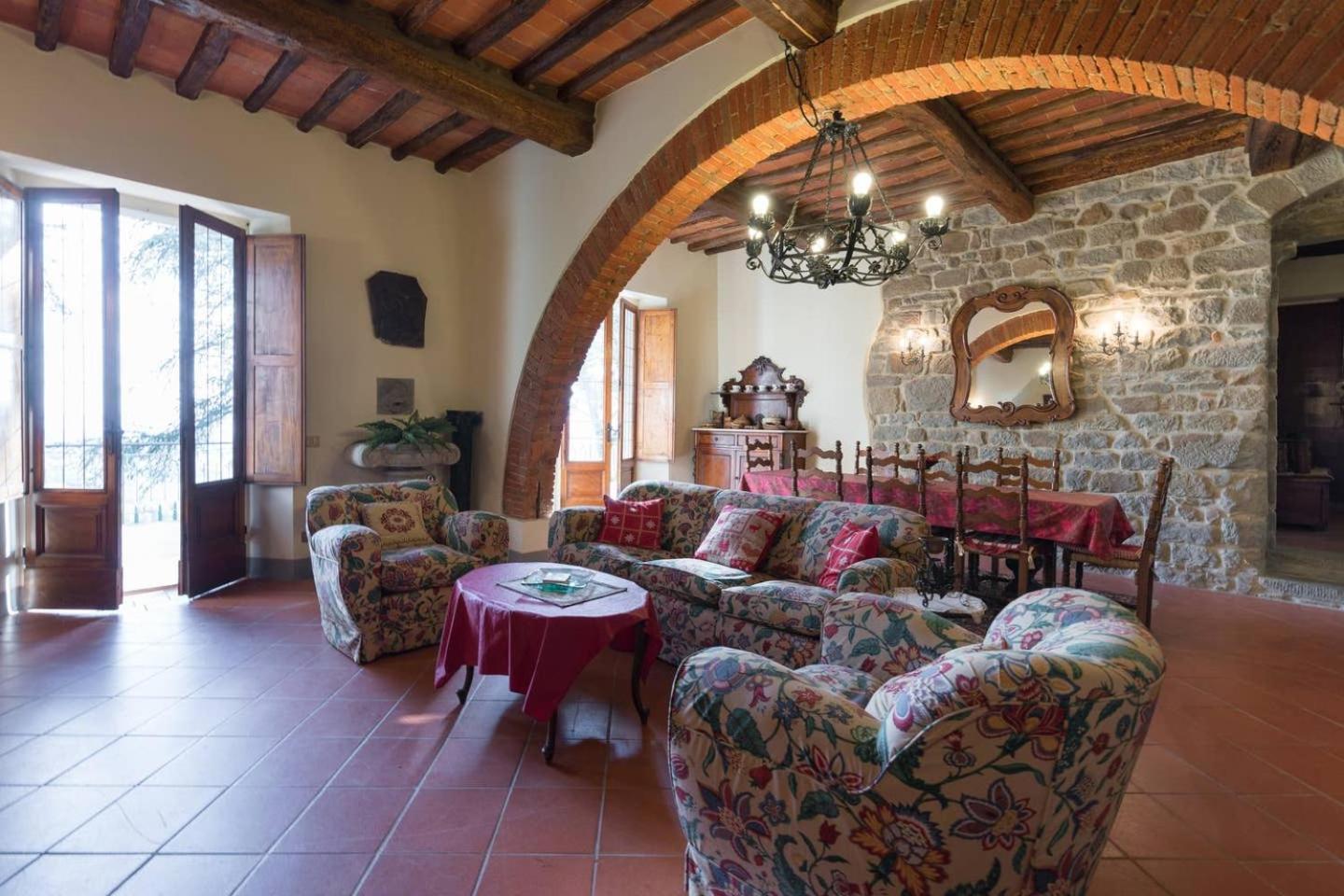 Agriturismo Fattoria Celle ฟิลยีเน วัลดาร์โน ห้อง รูปภาพ